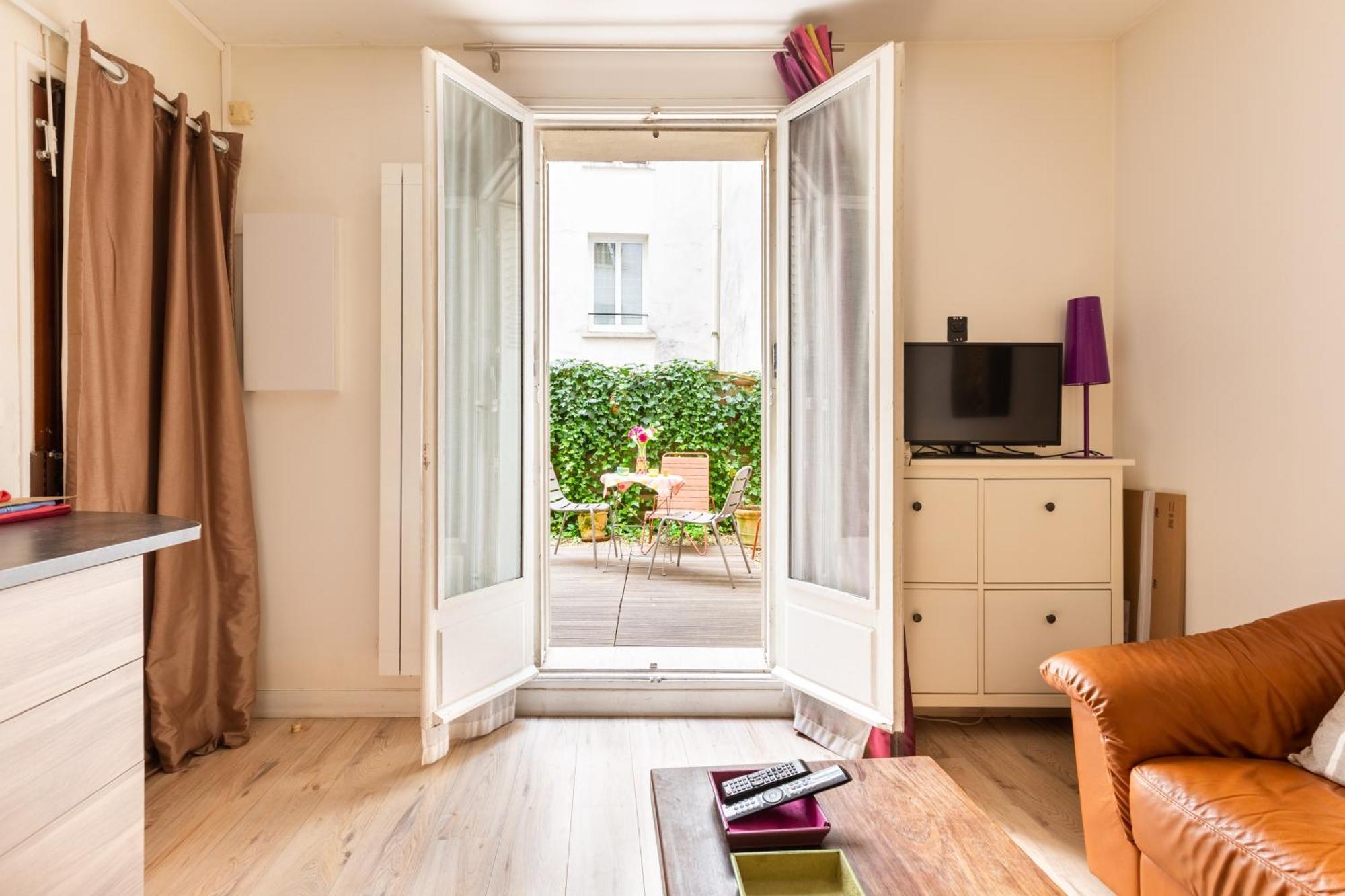 Studio Montonnerre Avec Terrasse Proche Necker Et Montparnasse Paryż Zewnętrze zdjęcie